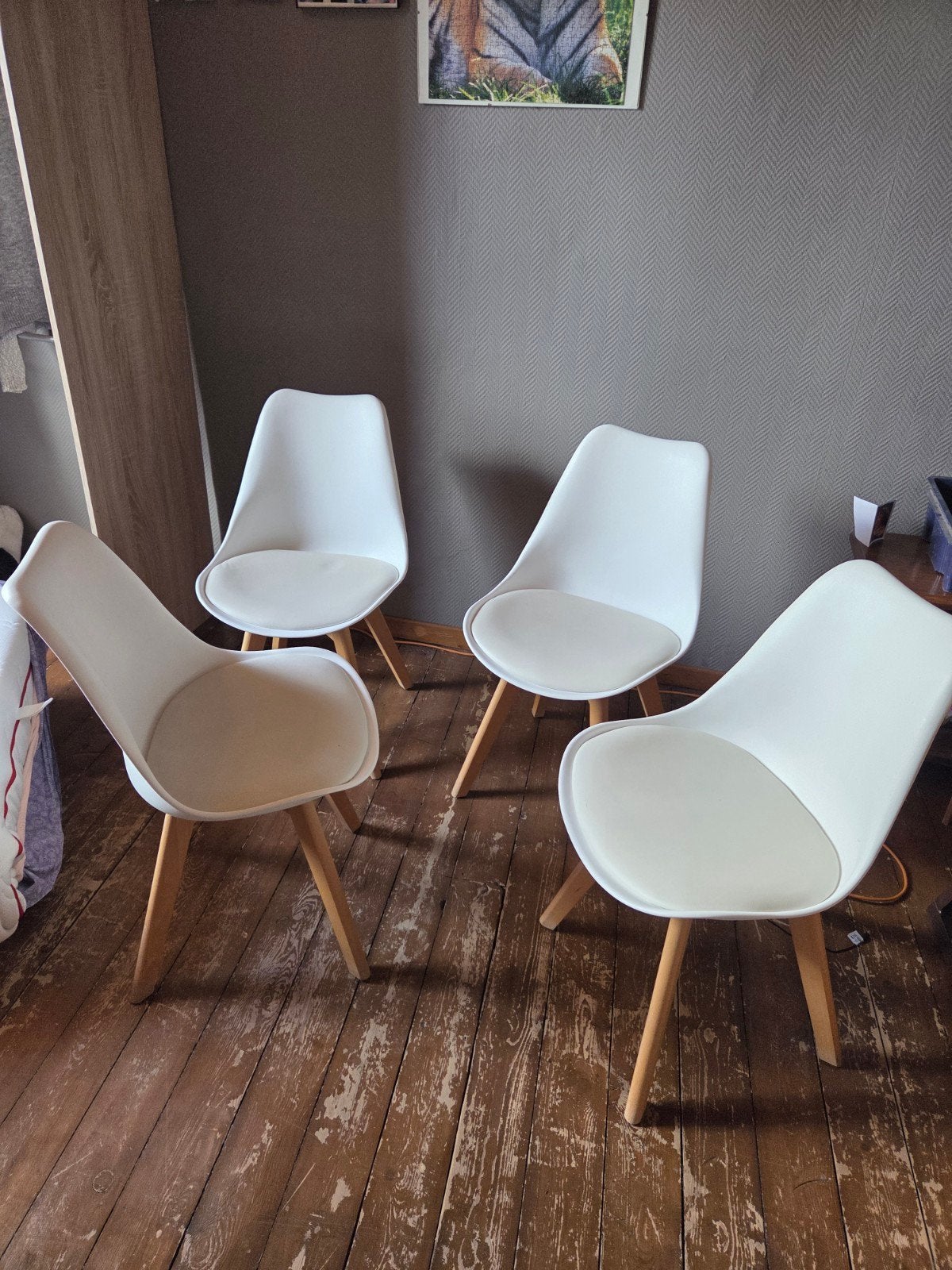CHAISE TYPE IKEA, Huis en Inrichting, Stoelen, Ophalen