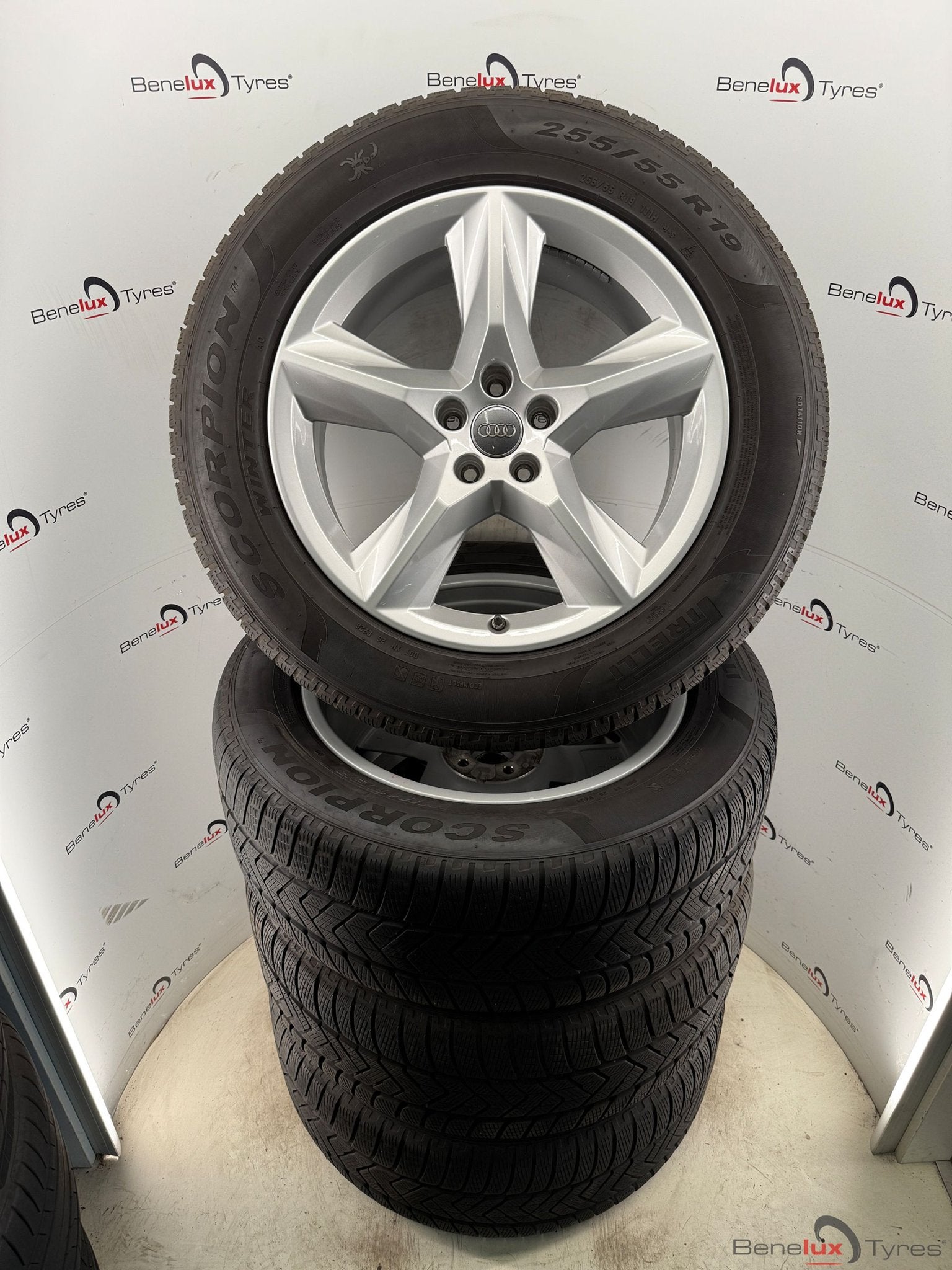 19'' winter set voor Audi e-tron Q7 Q8 Q5 SQ7 SQ8 RSQ7 RSQ8, Auto-onderdelen, 19 inch, Gebruikt, 255 mm, -