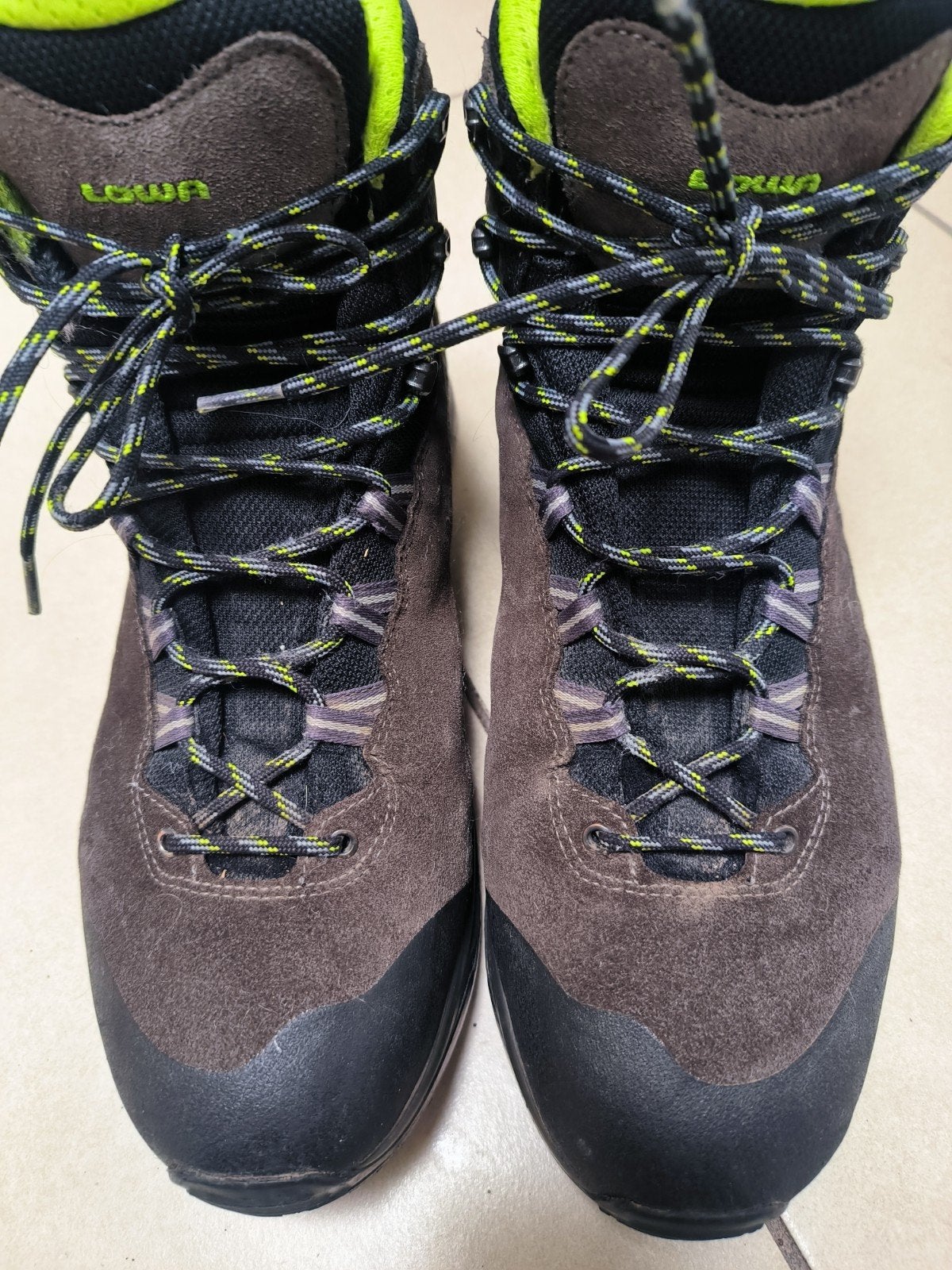 Chaussures de randonnée lowa p45, Enlèvement, Chaussures
