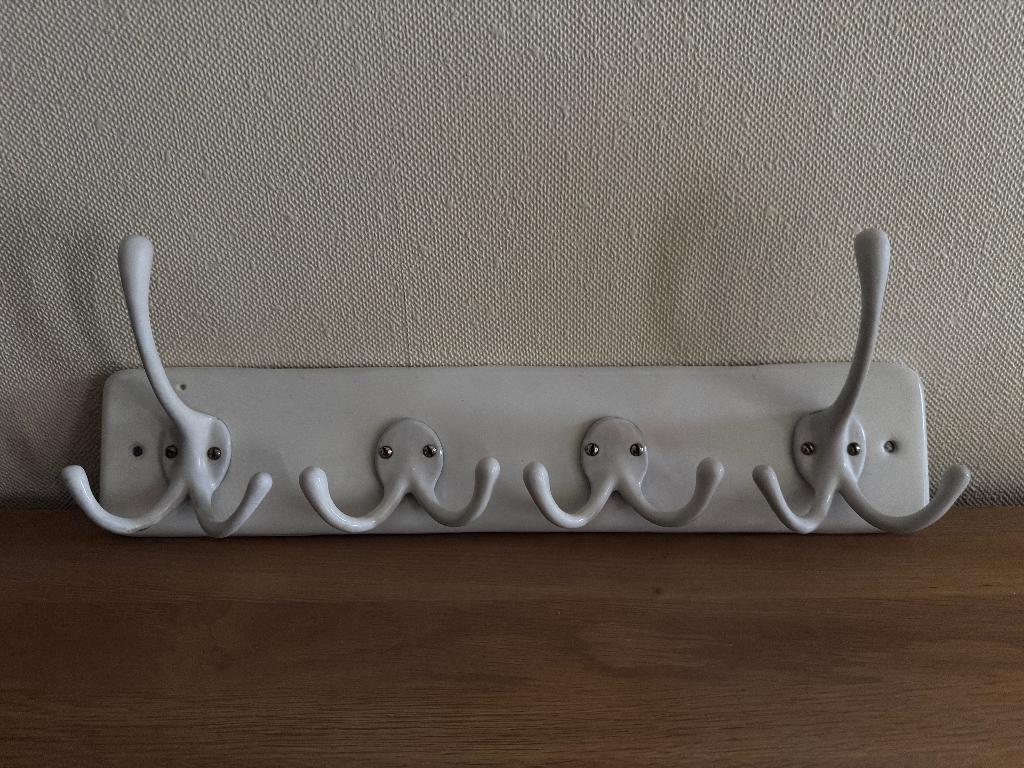 Porte manteaux, Enlèvement, Utilisé