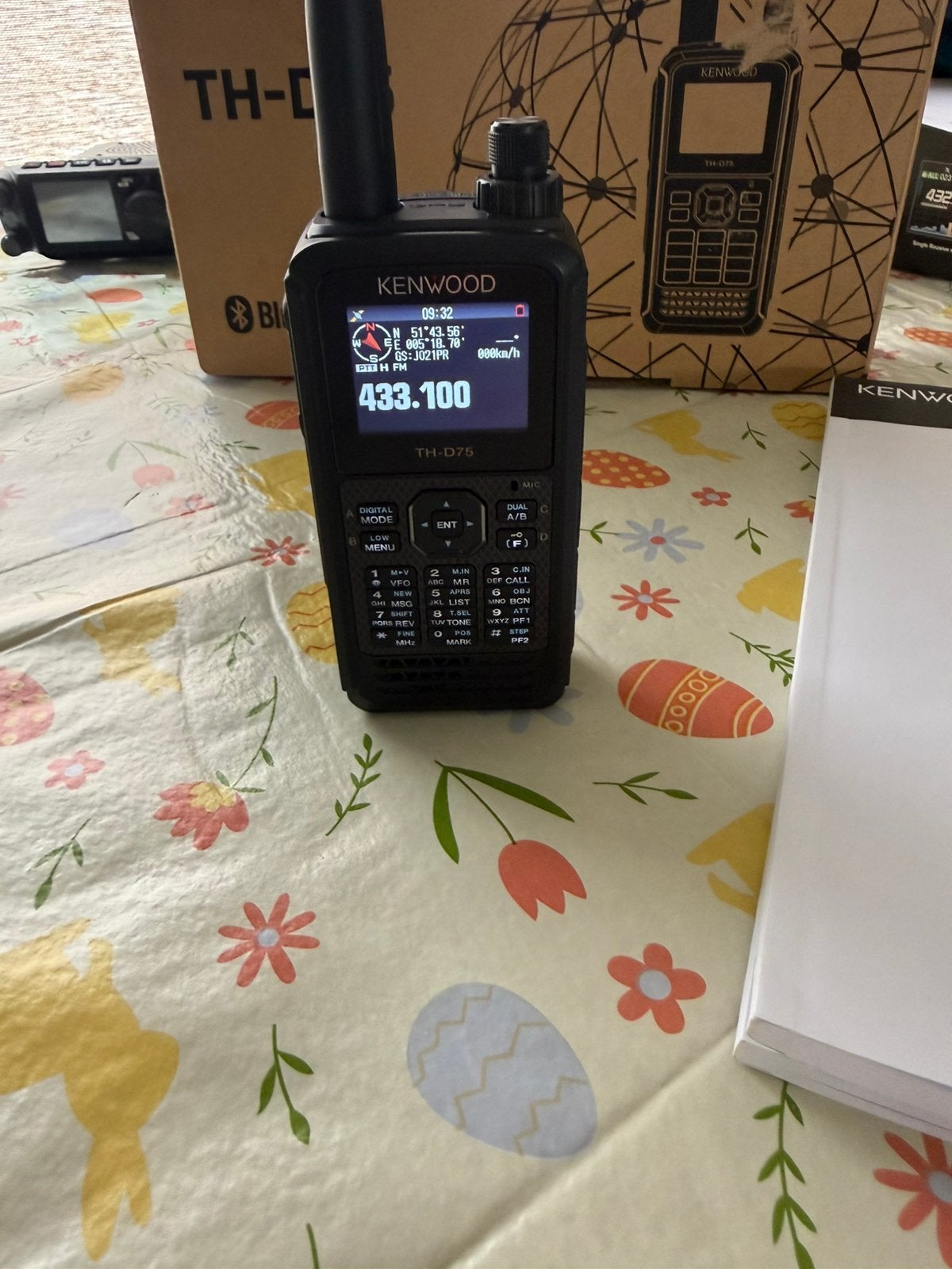 Zo goed als nieuwe Kenwood THD 75 E in doos, Télécoms, Émetteurs & Récepteurs, Enlèvement, Comme neuf, Émetteur et Récepteur
