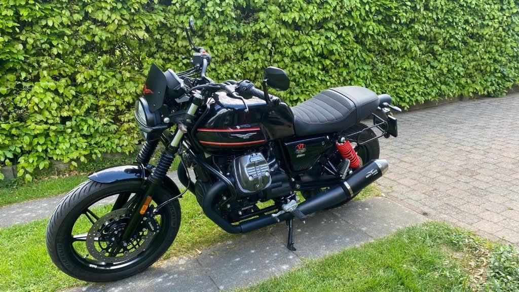 moto guzzi V7 stone, Motoren, 2 cilinders, Gebruikt, Particulier, Meer dan 35 kW
