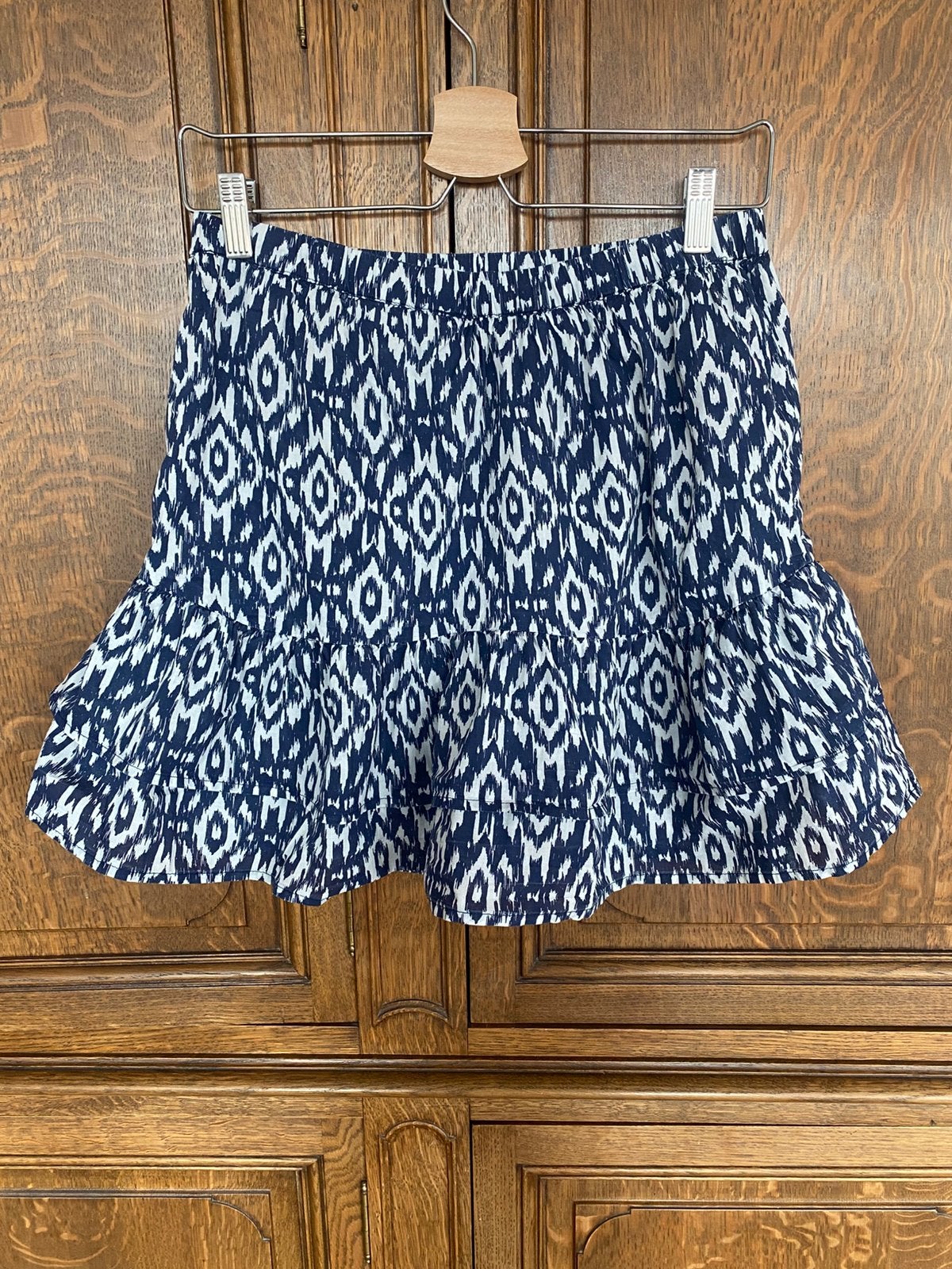 Jupe short bleu et blanc Kiabi, Kleding | Dames, Rokken, Maat 38/40 (M), Blauw, Ophalen of Verzenden, Zo goed als nieuw