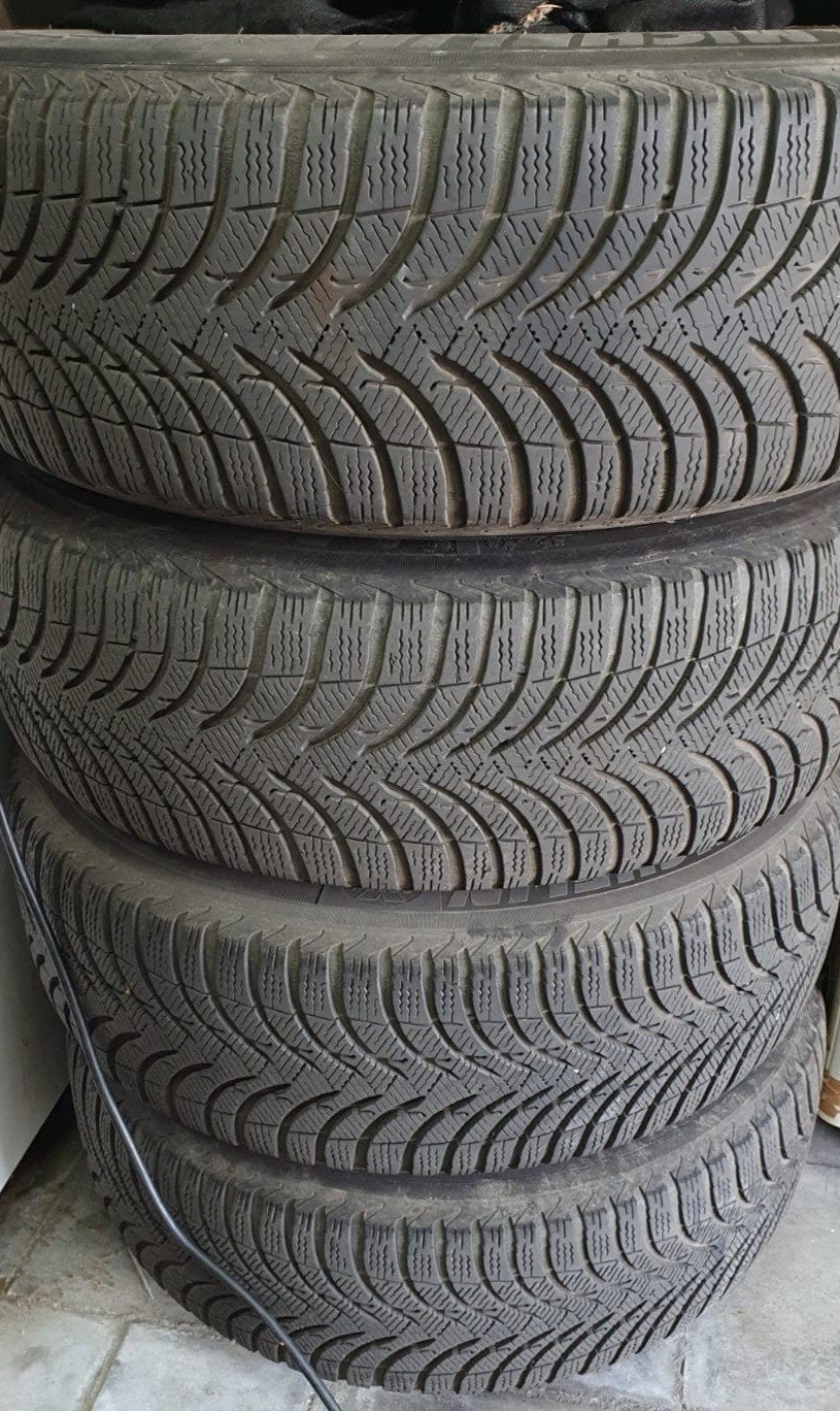 4 Michelin winterbanden op velg 225/60R16, Auto-onderdelen, Ophalen, Gebruikt, 16 inch, Winterbanden