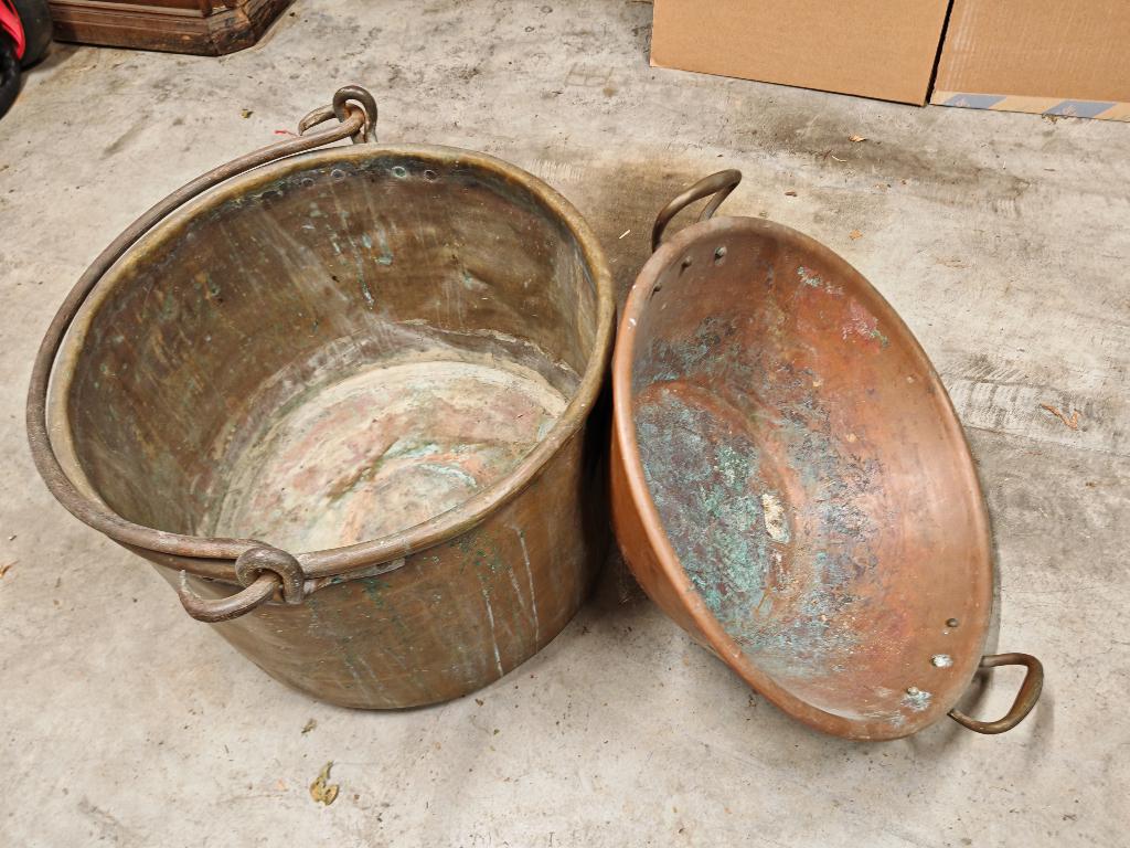 Chaudron + bassine anciens en lot, Enlèvement, Cuivre