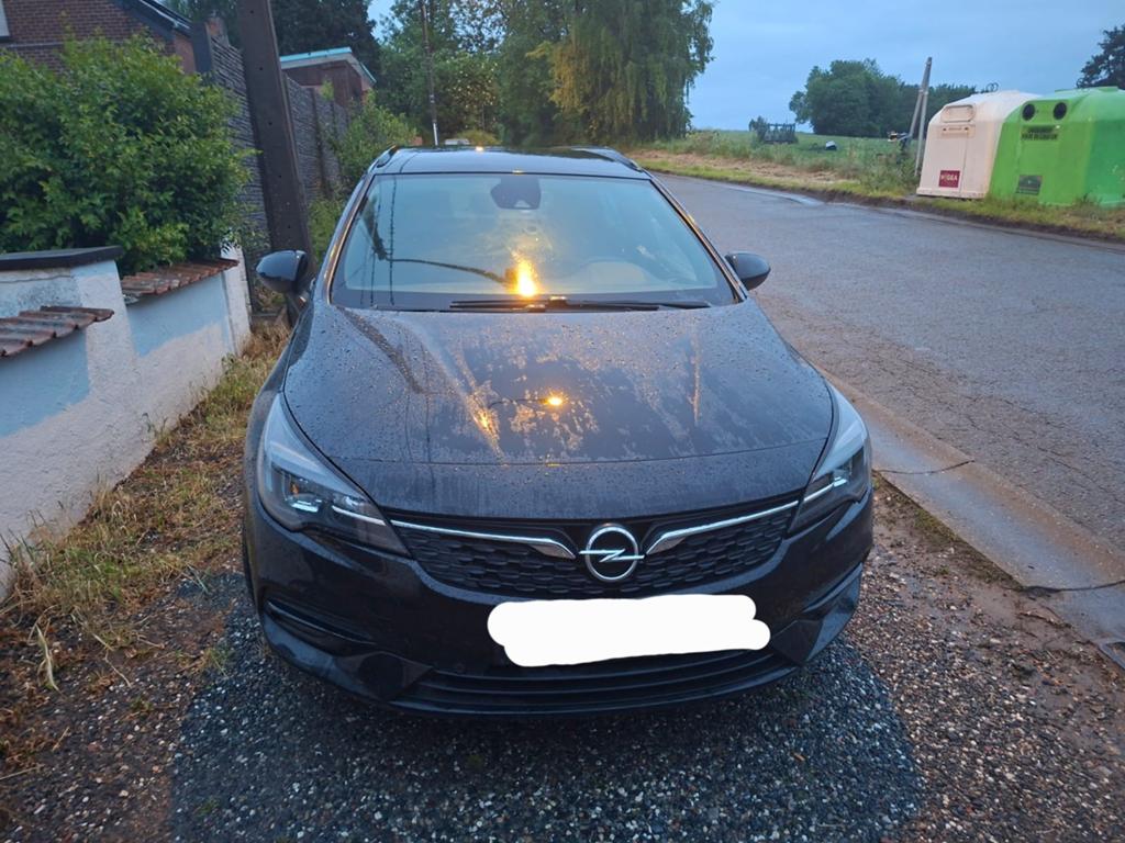 Opel astra break 2020 1.5 diesel avec 130.000km super état !, Auto's, Euro 6, 5 deurs, Particulier, Astra