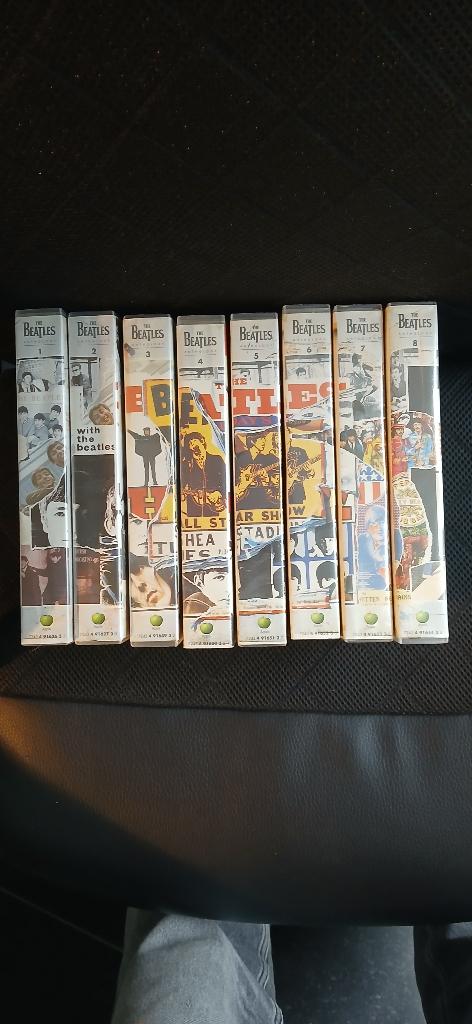 The Beatles Anthology VHS, Vanaf 12 jaar, Ophalen of Verzenden, Zo goed als nieuw, Documentaire