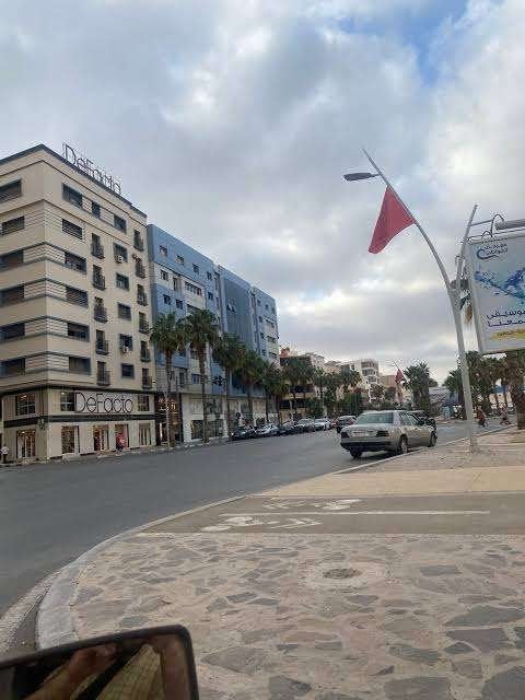 Te huur Kantoren Marokko boven LC Waikiki Nador., Zakelijke goederen, Huur