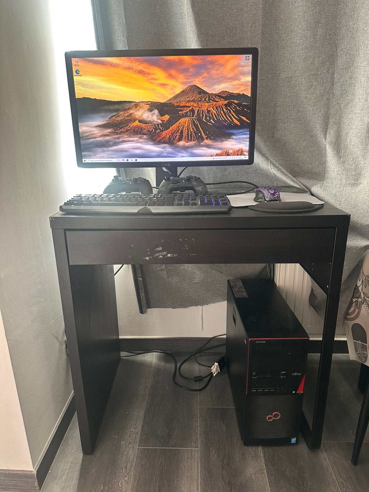 PC + ecran + bureau + chaise +  2 manette nacon, Informatique & Logiciels, Ordinateurs de bureau, Comme neuf, SSD, Enlèvement