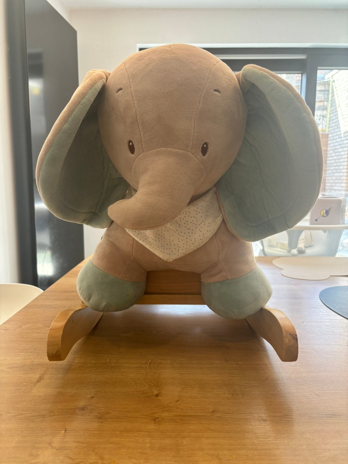 Schommelpaard nattou olifant, Ophalen, Zo goed als nieuw