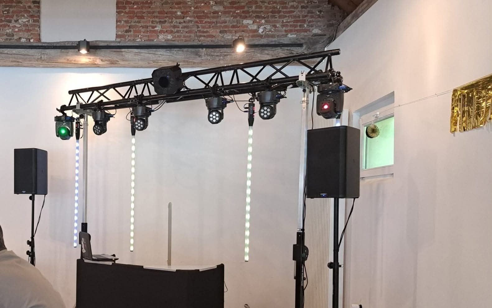 Lichtbrug 3 meter duratruss, met statieven tot 2 meter 80 ho, Audio, Tv en Foto, Professionele apparaten, Ophalen