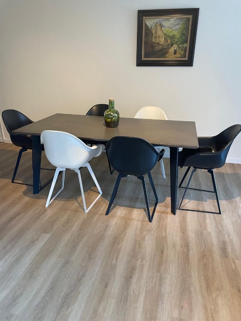 Trendy tafel met zes stoelen (+ zitkussens), Ophalen, Overige materialen, Gebruikt, 100 tot 150 cm