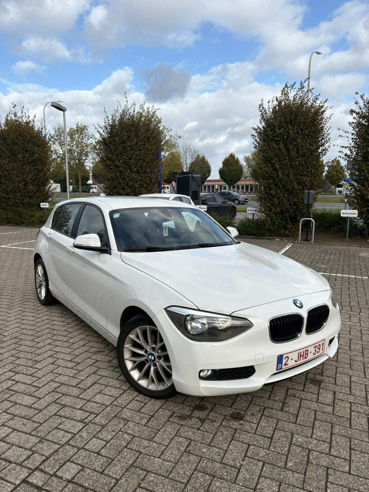 BMW 114d, Auto's, Zwart, Wit, 5 deurs, Particulier
