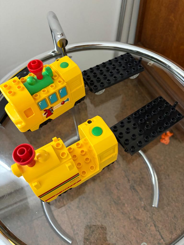 Duplo treinsporen plus treinen( op batterij), Kinderen en Baby's, Speelgoed | Duplo en Lego, Ophalen, Zo goed als nieuw, Duplo