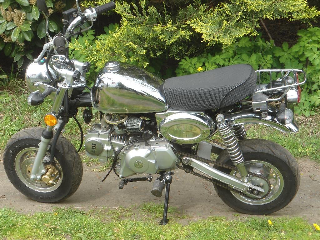 Honda Monkey Jenching : classe B 45 km/h avec conformité, Autres modèles, Comme neuf, Classe B (45 km/h), Enlèvement