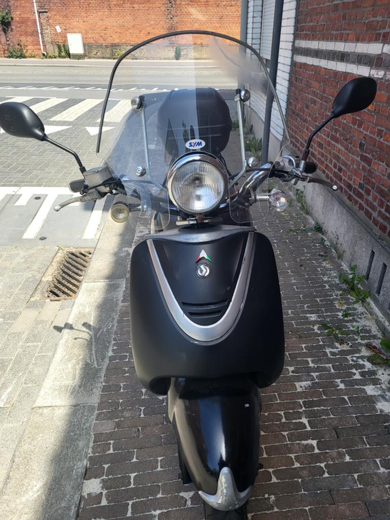 Scooter 50 cc B-klasse/ Brommer, Vélos & Vélomoteurs, Scooters | SYM, Enlèvement