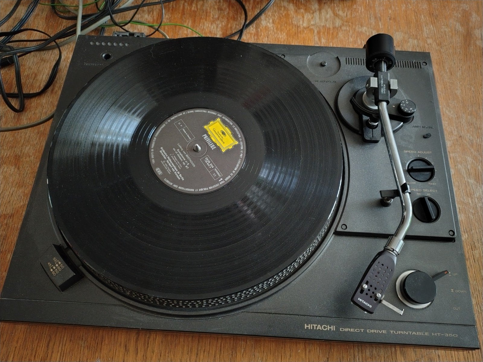 Hitachi HT350 - platine tourne disque, TV, Hi-fi & Vidéo, Tourne-disques