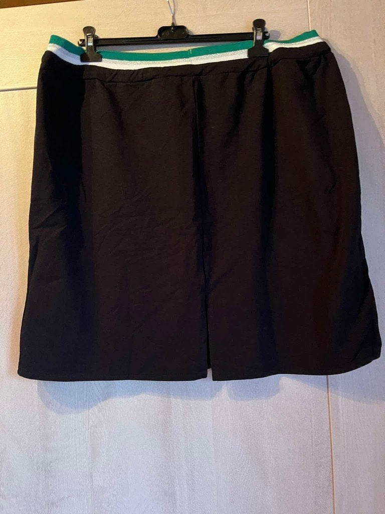 rok paprika zwart groen maat 4 = 50 als nieuw, Kleding | Dames, Grote Maten, Rok, Nieuw, Ophalen of Verzenden, Paprika