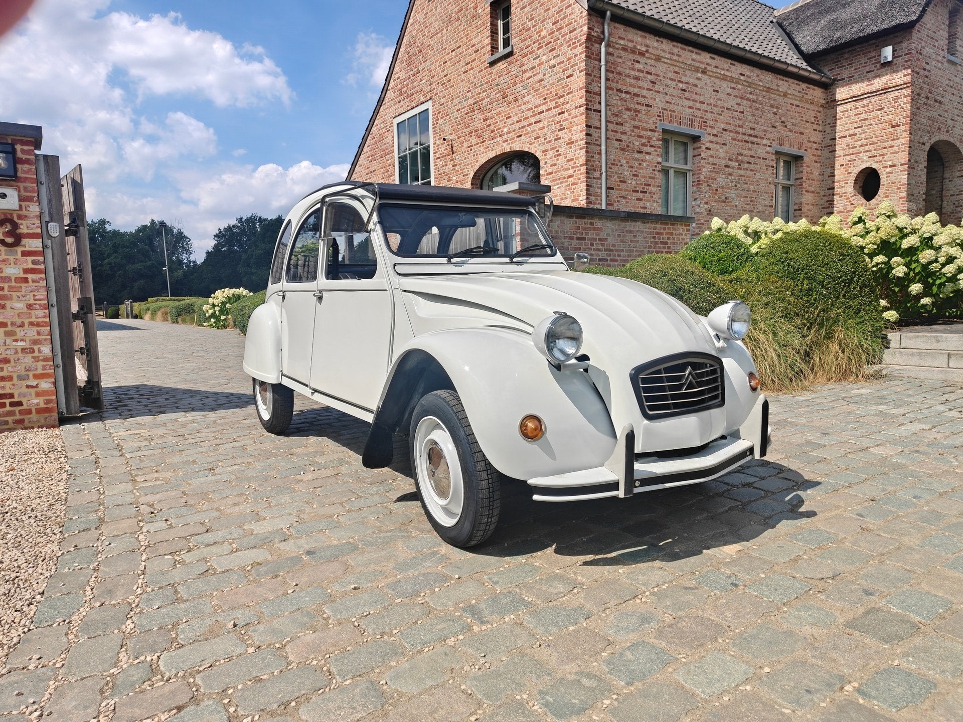 Citroen 2CV volledig gerestaureerd, Auto's, Citroën, 15 kW, Gebruikt, Cabriolet, Wit