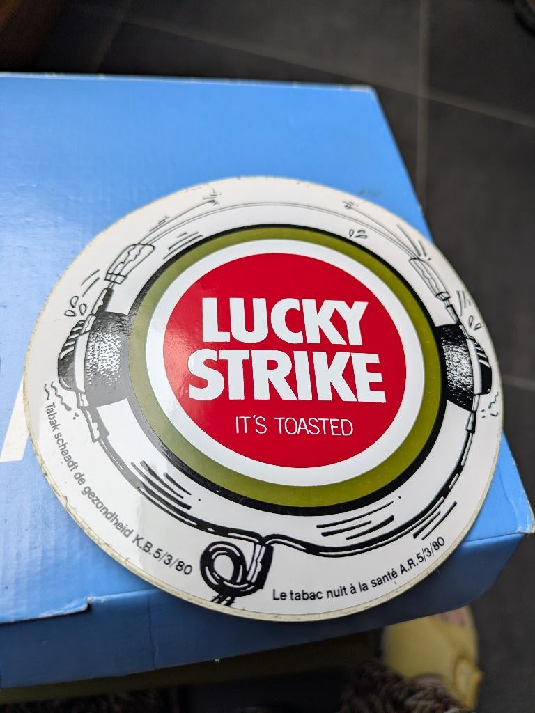 Lucky strike, Enlèvement ou Envoi, Comme neuf, Marque