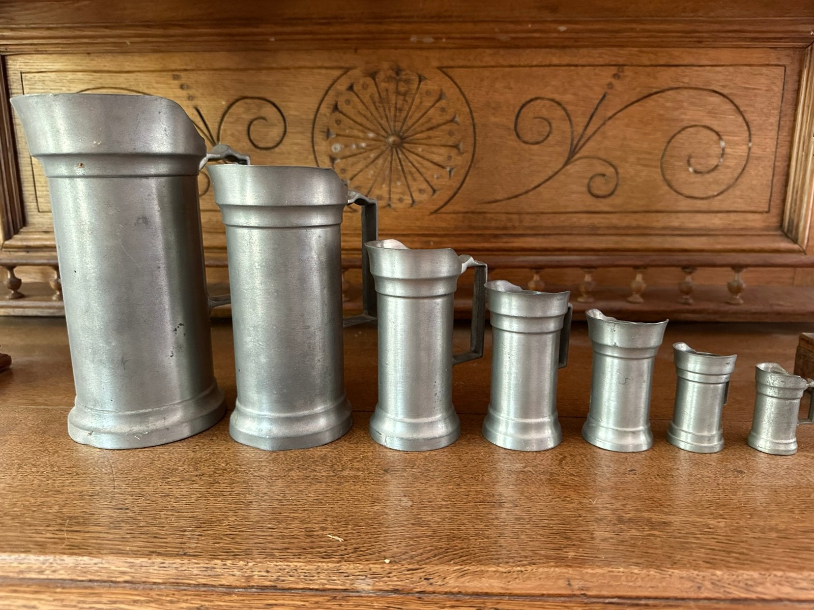 Set tinnen maatbekers en kannen, Antiquités & Art, Enlèvement
