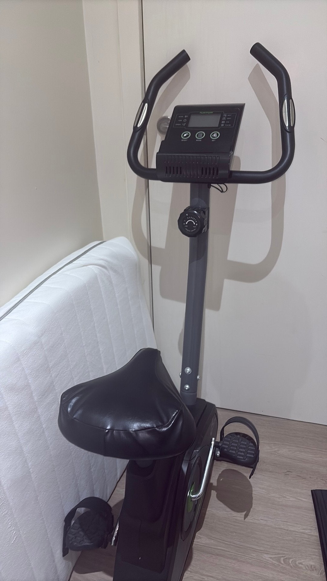 Tunturi hometrainer fiets machine, Ophalen, Zo goed als nieuw, Hometrainer