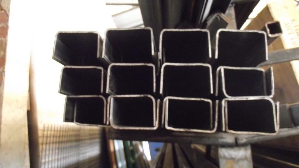 Verkoper metalen profielen te 9300 Aalst, Doe-het-zelf en Bouw, Metalen, Nieuw, IJzer, Ophalen