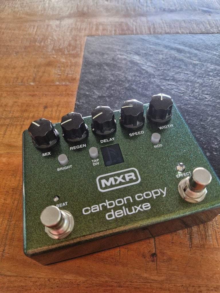 MXR Carbon Copy Deluxe, Musique & Instruments, Effets, Enlèvement ou Envoi, Comme neuf, Delay ou Écho