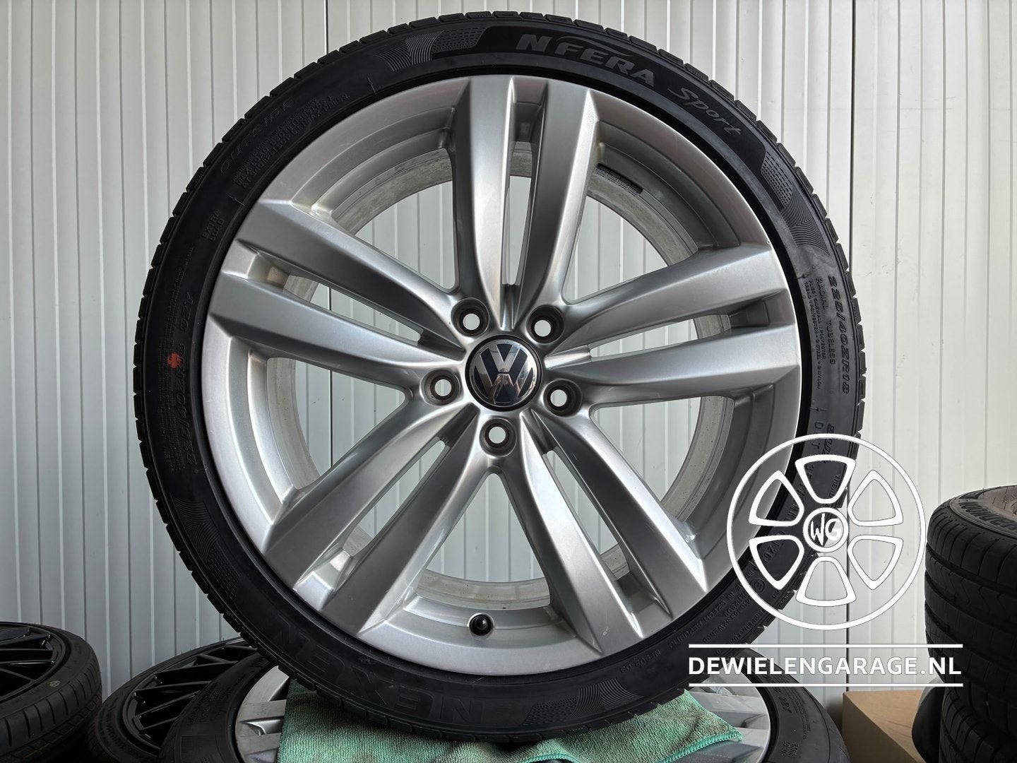 18 inch VW Velgen KANSAS (Durban) Golf Caddy 5x112 nieuwe ba, Pneus et Jantes, Véhicule de tourisme, -, Utilisé