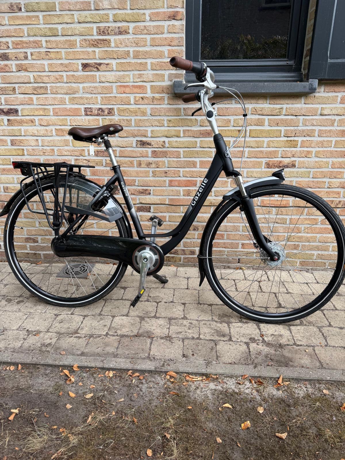 Zo goed als nieuwe Gazelle dames fiets, Ophalen, Zo goed als nieuw, Gazelle