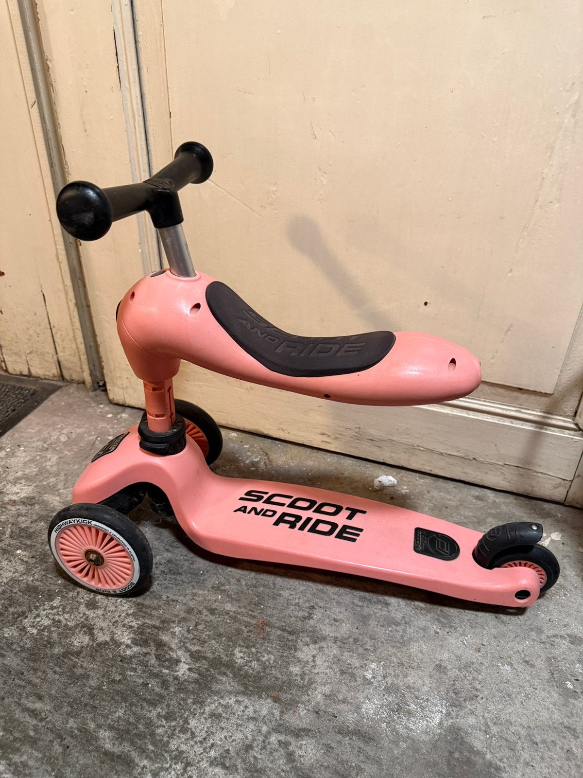 Scoot and ride step roze, Ophalen, Zo goed als nieuw