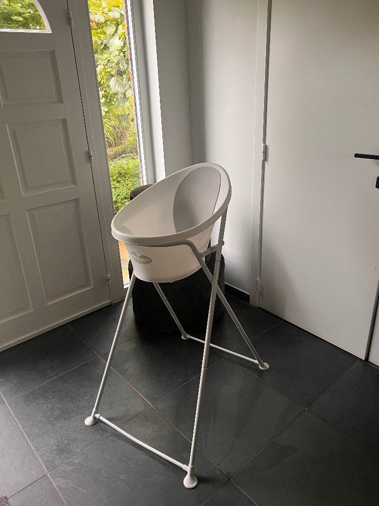 Shnuggle babybad wit/grijs – met geïntegreerde zitsteun, Ophalen, Zo goed als nieuw, Badje, Overige merken