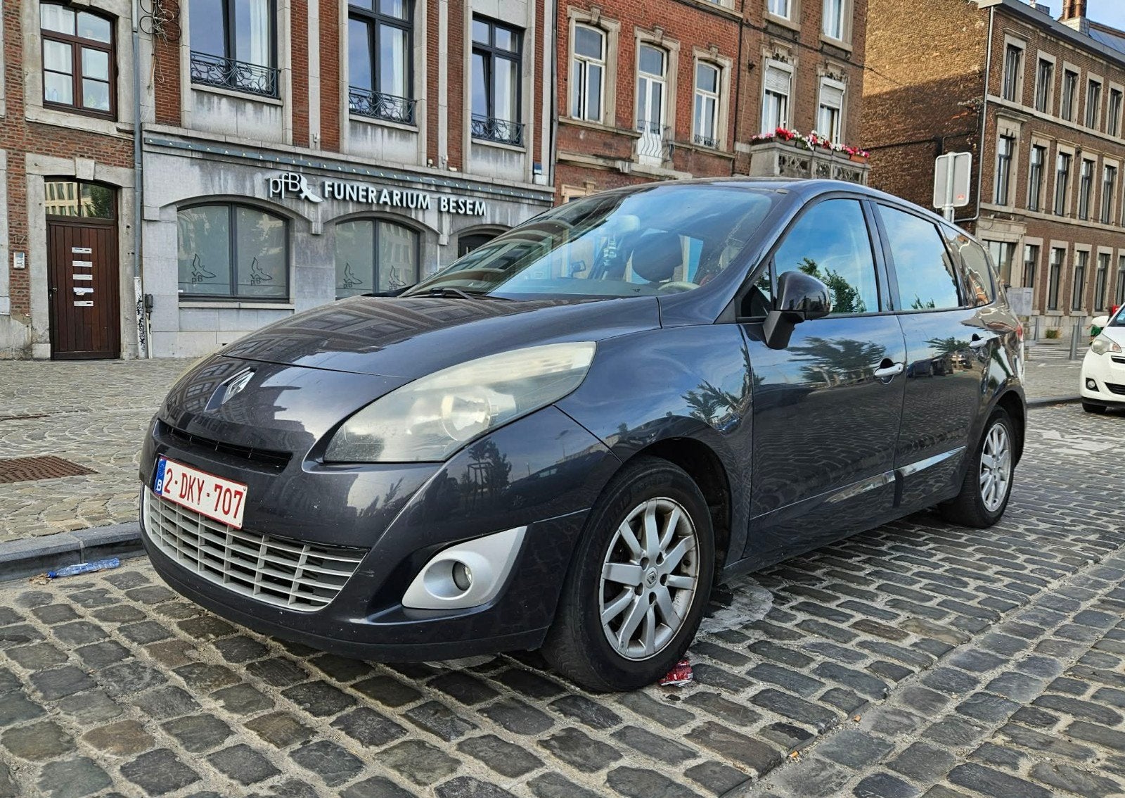 Renault Scenic 7places Prête à immatriculer, Particulier, Achat