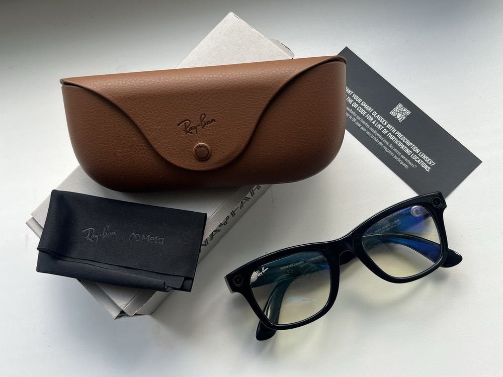 Lunettes Ray-ban en métal avec appareil photo, Enlèvement ou Envoi, Comme neuf, Ray-Ban, Lunettes