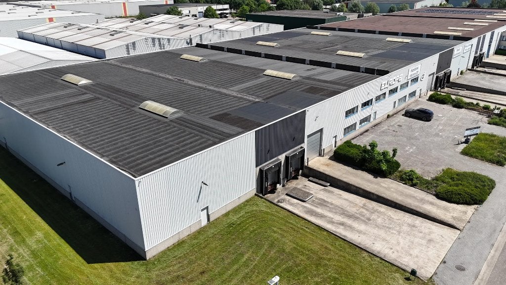 Magazijn te huur in Industriezone Meer op 3min van E19, 2600 m², Huur, Industrieel