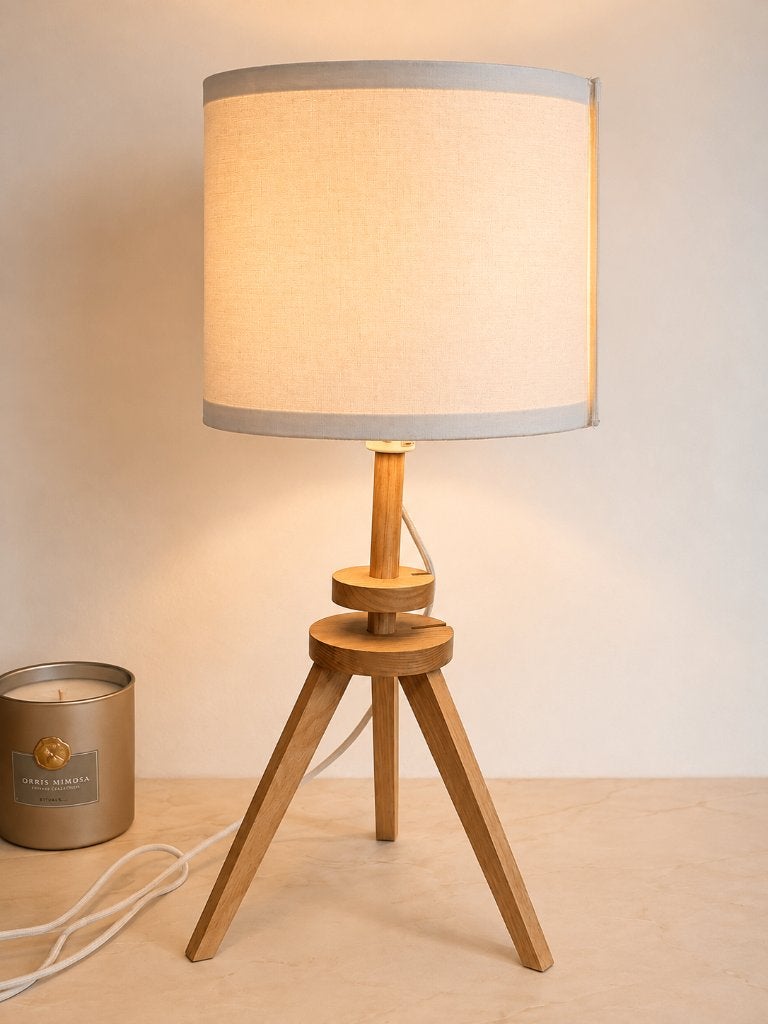 Sfeervolle Tafel Lamp, Huis en Inrichting, Lampen | Tafellampen, Ophalen, Gebruikt, Meerkleurig, Hout