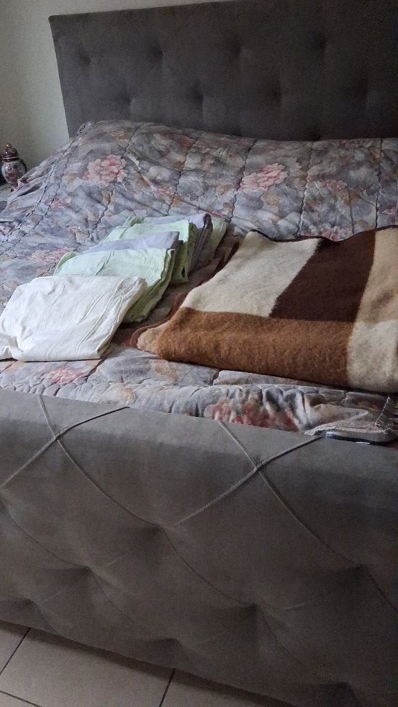 bedsprei, groot deken, 6 hoeslakens 170-200cm, Ophalen, Overige kleuren, Beddengoedset, Overige materialen