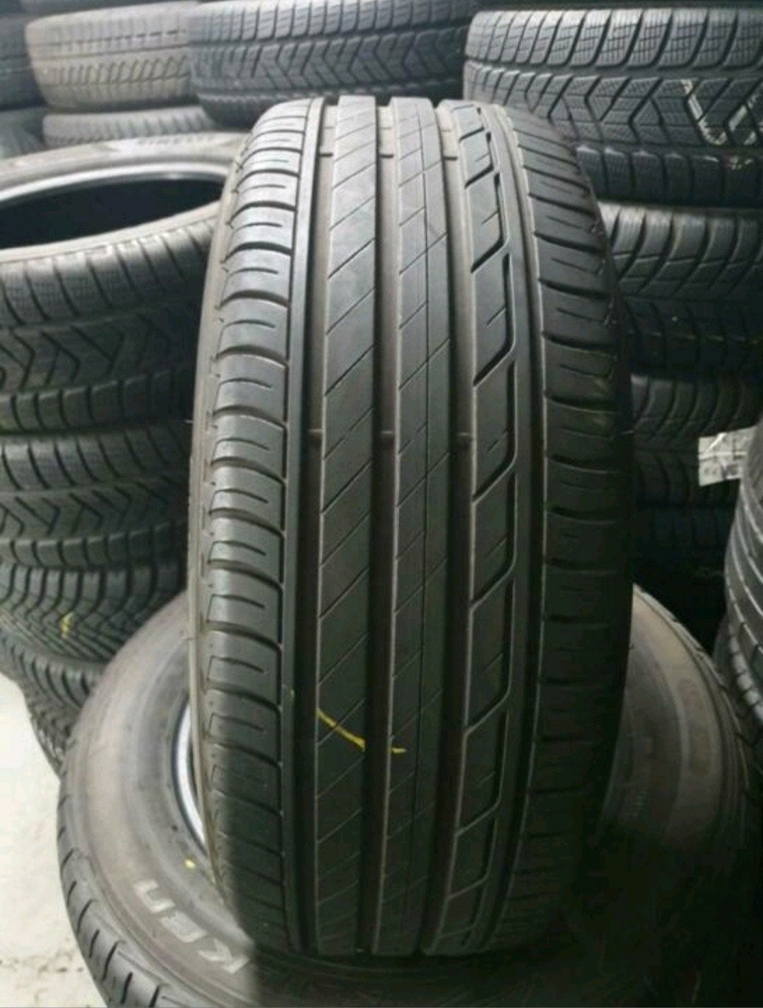 21555r18 215 55 r18 215/55/r18 Bridgestone leasing avec mont, Ophalen of Verzenden