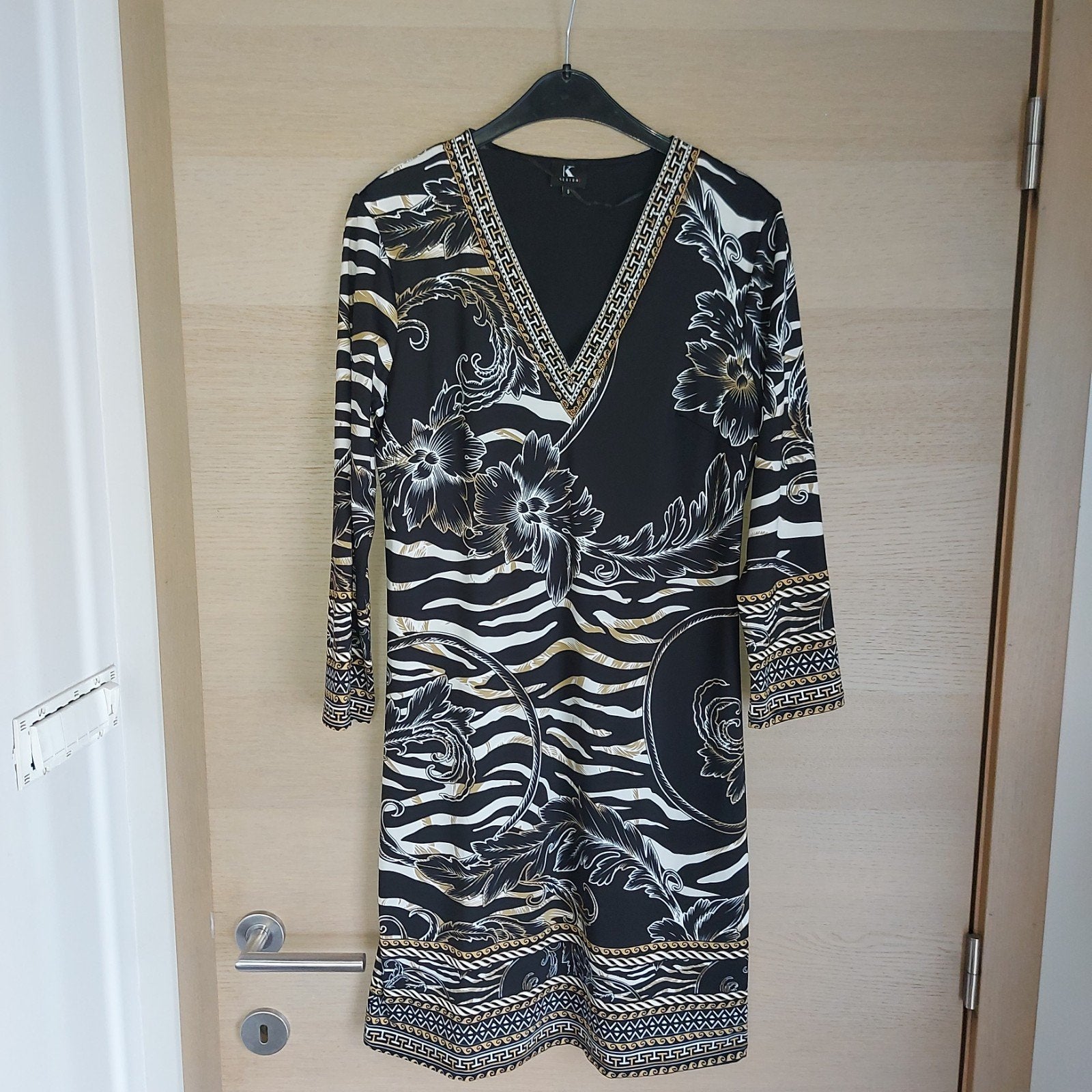 kleed K-Desing  small, Kleding | Dames, K-design, Zwart, Ophalen of Verzenden, Zo goed als nieuw