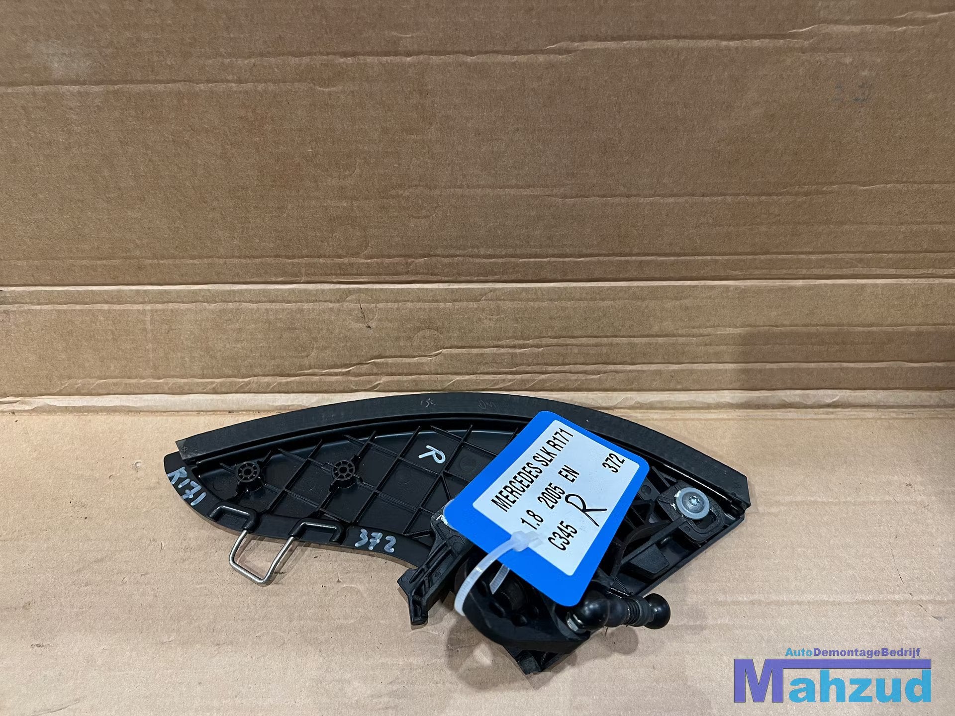 MERCEDES SLK R171 rechts hoedenplank deel 2005-2011, Auto-onderdelen, Gebruikt, Mercedes-Benz AG, Mercedes-Benz, Mercedesstrasse 120
70372  Stuttgart, DE