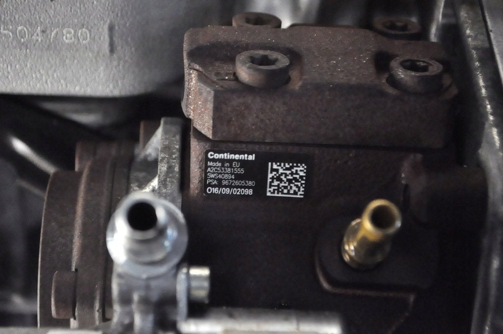 Moteur 9HD Nu C4 CITROEN, Envoi, Utilisé, Daihatsu