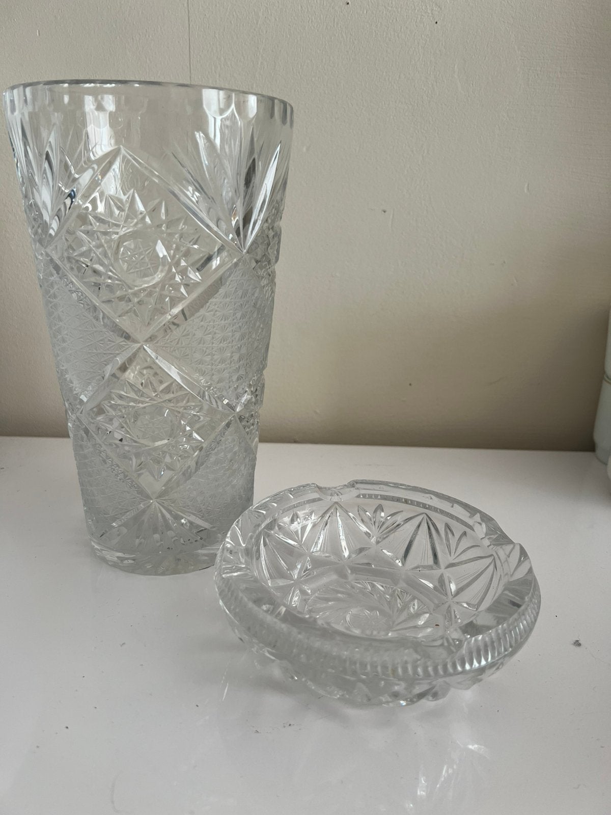 Vase et cendrier en cristal, Antiquités & Art, Enlèvement