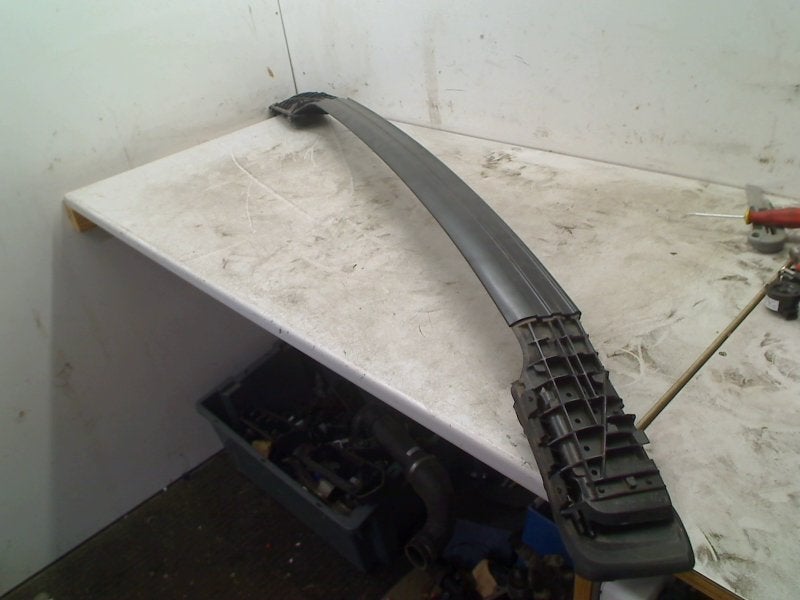 BARRE DE TOIT DROIT zwart BMW X6 (E71 / E72) (7237138), Droite, Utilisé, BMW, Petuelring 130
80809  München, DE