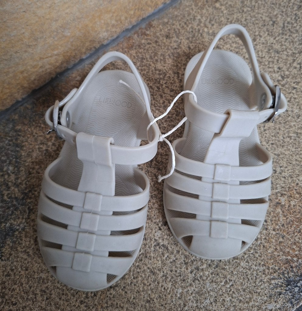Watersandaaltjes, Kinderen en Baby's, Ophalen, Jongen of Meisje, Schoenen, Zo goed als nieuw