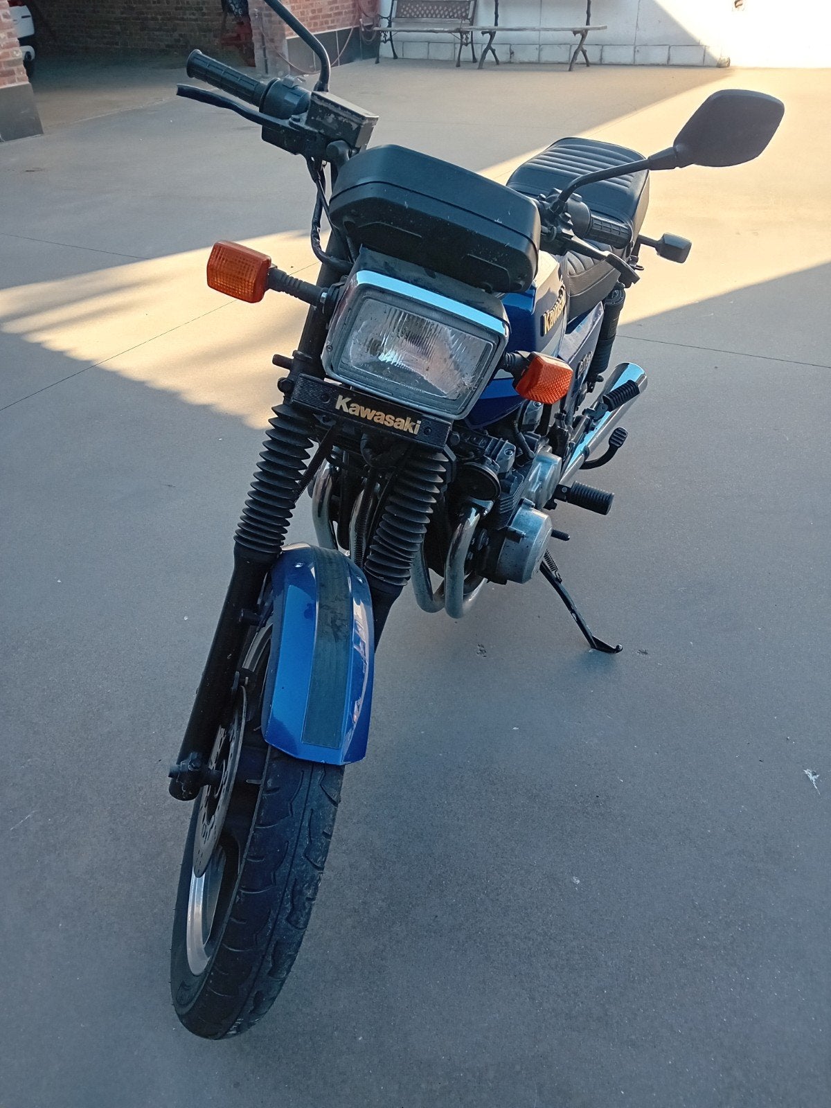 Av-motorfiets Kawasaki GT 550