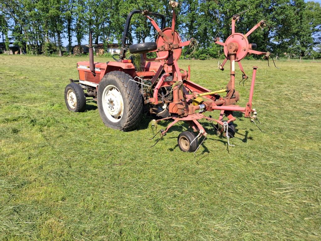 Lely hooimachine, Ophalen