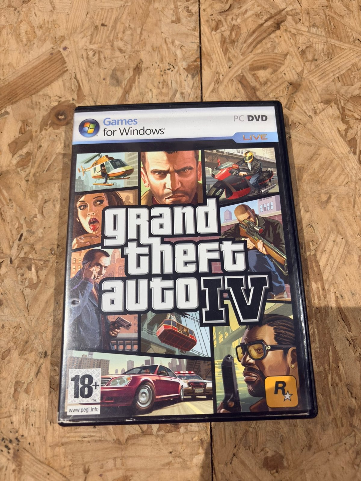 Grand Theft Auto IV (Pc Dvd, 2008), Games en Spelcomputers, Ophalen of Verzenden, Zo goed als nieuw
