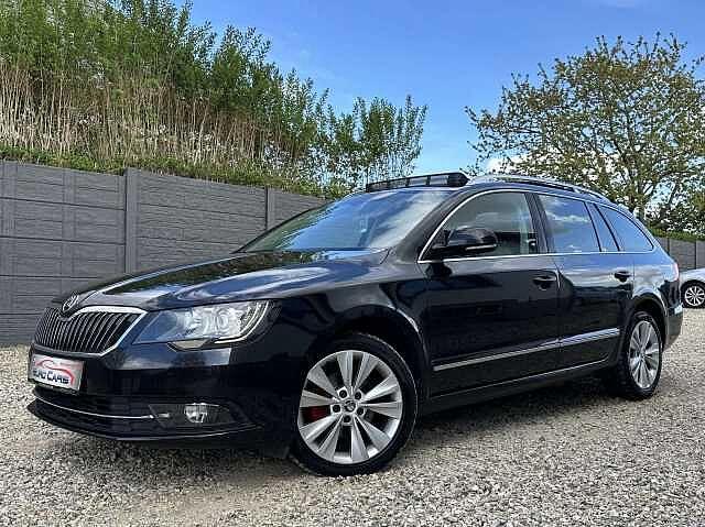 SKODA Superb Combi SW 1.6 CR TDi Elegance FULL OPTIONS/TOIT, Autos, Skoda, Cruise Control, Euro 5, Achat, Entreprise