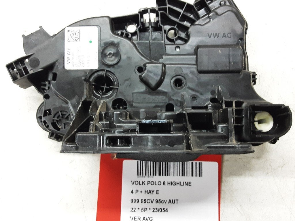 SERRURE DE PORTE AVANT GAUCHE Polo VI (AW1) (10B837015), Volkswagen, Mevr. I. Hauben, Utilisé, Avant