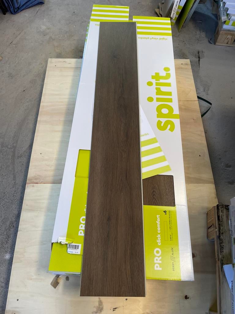 130m2 Parquet PVC / vinyle neuf avec sous-couche integrée, Enlèvement, Comme neuf, Parquet